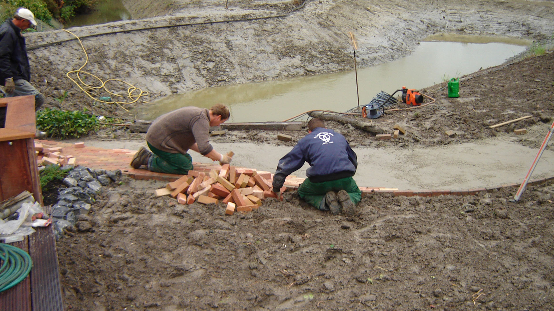 Hoveniersbedrijf Natuurlijk aan het werk